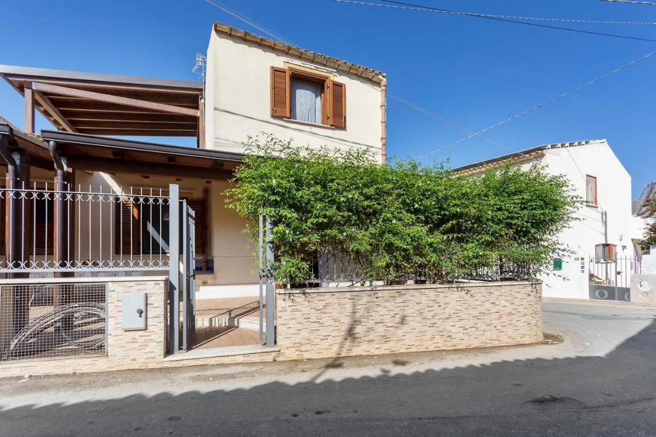 Appartamento Countryside Sicily House Custonaci Italia